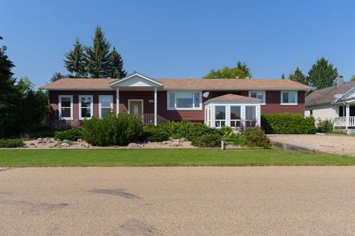 1008 1 Ave, Kingman, AB, T0B2M0 | Card Image