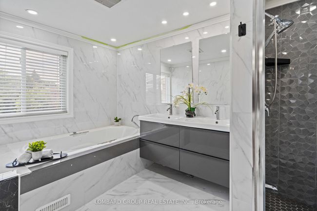 10 Whitmore Crt, House other with 6 bedrooms, 5 bathrooms and 5 parking in Brampton ON | Image 33