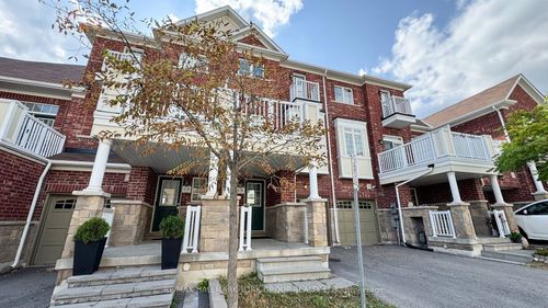 6 Roy Grove Way, Markham, ON, L6E0T6 | Card Image