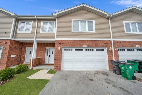 7235-4-7235 W 71st St, Bridgeview, IL, 60455-1113 | Card Image