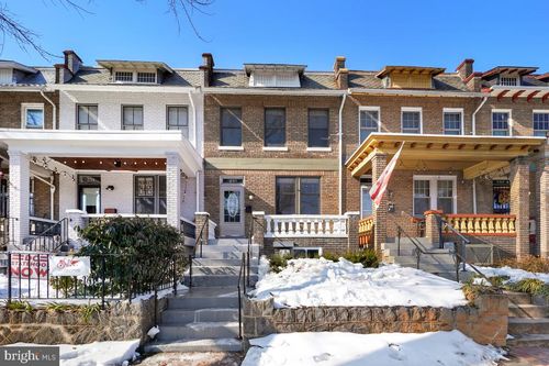 249 11th St Se, WASHINGTON, DC, 20003-2102 | Card Image