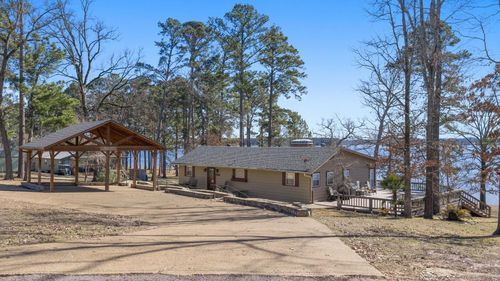 115 Oakwood St, Avinger, TX, 75630-8196 | Card Image