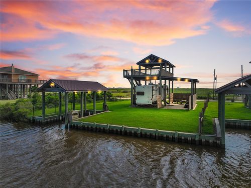1352 Van Zant, Gilchrist, TX, 77617 | Card Image