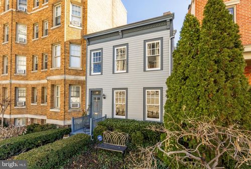 19 2nd St Ne, WASHINGTON, DC, 20002-7301 | Card Image