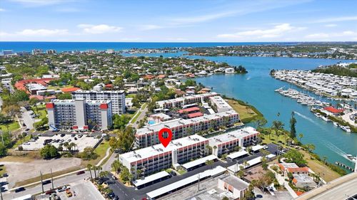 apt-342-220 Santa Maria St, VENICE, FL, 34285-1810 | Card Image