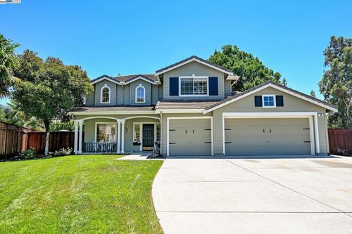 96 Trixie Dr, Livermore, CA, 94550-8020 | Card Image