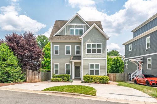 609 Welker St, Charlotte, NC, 28204-3031 | Card Image