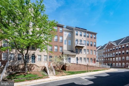 305-2664 Manhattan Pl, VIENNA, VA, 22180-7380 | Card Image