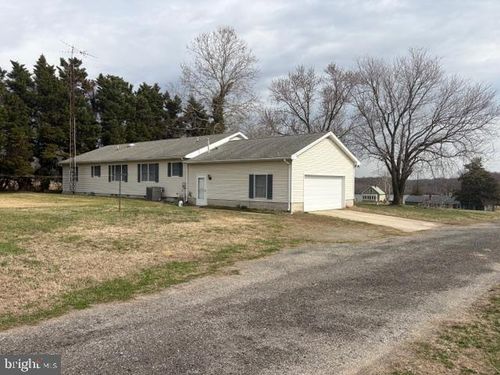 10870 River Rd, DENTON, MD, 21629-1939 | Card Image