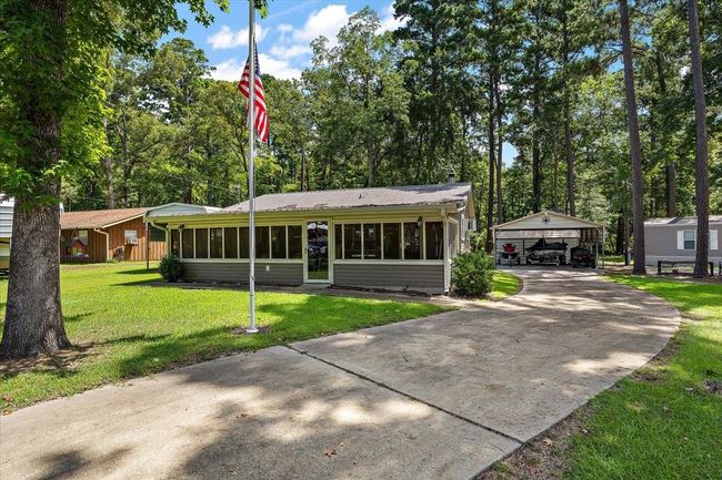 460 Timberlane Loop, House other with 2 bedrooms, 1 bathrooms and 3 parking in Hemphill TX | Image 5