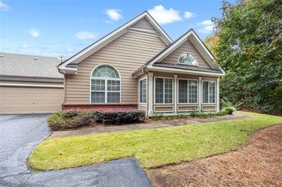 2304 Sweet Apple Circle, Condo with 2 bedrooms, 2 bathrooms and 2 parking in Alpharetta GA | Image 3