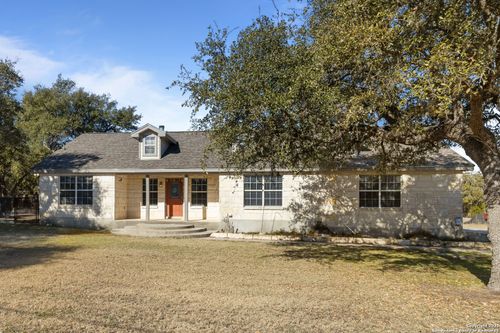 1718 Rustic Oak Ln, Spring Branch, TX, 78070 | Card Image