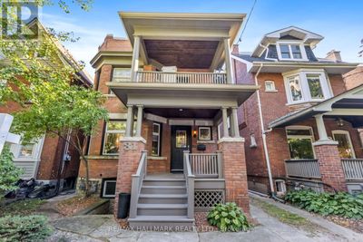 31 Hewitt Ave, Home with 6 bedrooms, 2 bathrooms and 4 parking in Toronto ON | Image 1