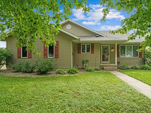 206 Lemon St, Tipton, IA, 52772-1409 | Card Image