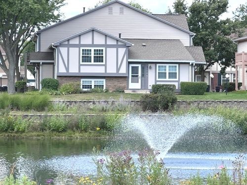 311 Cherrywood Ct, Vernon Hills, IL, 60061-1901 | Card Image