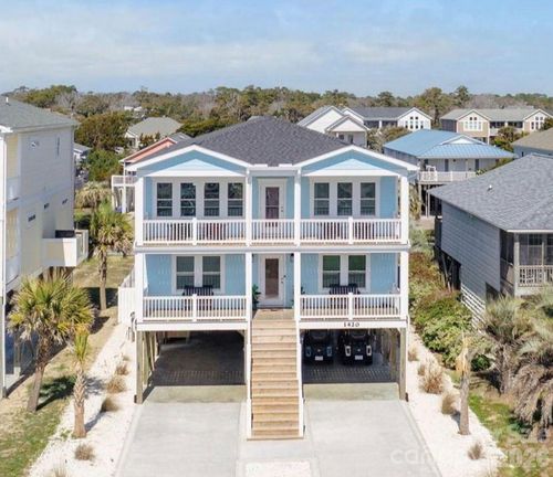 1420 E Beach Dr, Oak Island, NC, 28465-6556 | Card Image