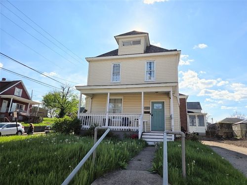 735 S 14th St, Monessen, PA, 15062-1762 | Card Image