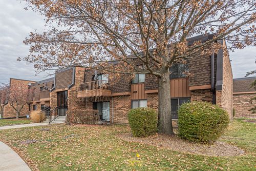 apt-2d-727 Killarney Ct, Schaumburg, IL, 60193-3249 | Card Image