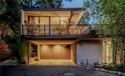 4380 Canyon Crest Rd, Altadena, CA, 91001-3720 | Card Image