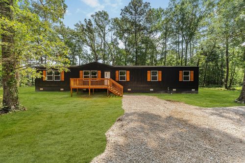 16465 Hickory Rd, Conroe, TX, 77302-6204 | Card Image