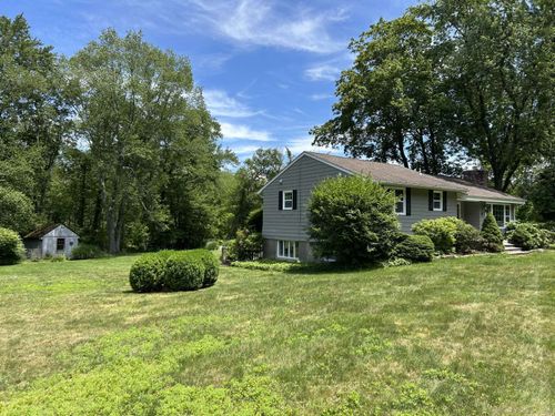 18 Great Meadow Rd, Redding, CT, 06896-2111 | Card Image
