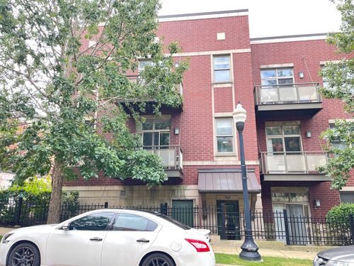 unit-210-765 W 15th St, Chicago, IL, 60607-5145 | Card Image