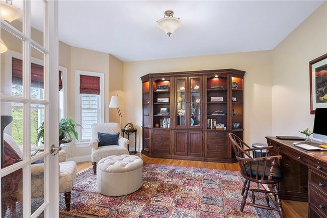 50 Elizabeth Ln, House other with 4 bedrooms, 4 bathrooms and 6 parking in Middletown RI | Image 8