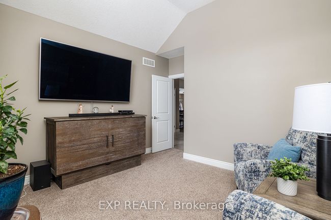 86 Forbes Cres, House other with 5 bedrooms, 3 bathrooms and 4 parking in Listowel ON | Image 21
