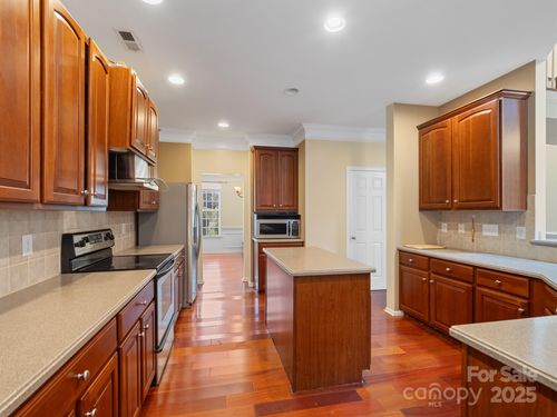 9903 Southampton Commons Dr, Charlotte, NC, 28277-1786 | Card Image