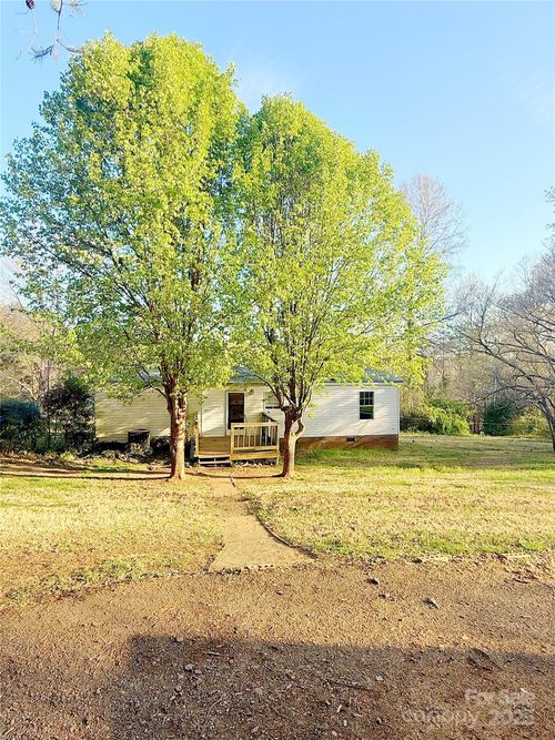 156 Shell Rd, Blacksburg, SC, 29702-8430 | Card Image