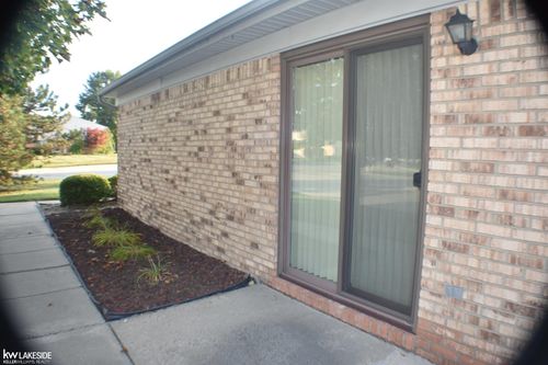 50131 N Benny Ct, Chesterfield, MI, 48047-4649 | Card Image