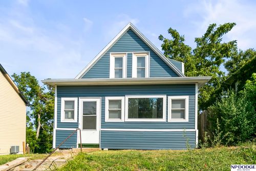 3042 Cottage Grove Ave, Omaha, NE, 68131-2021 | Card Image