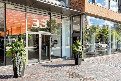 210-33 Mill St, Toronto, ON, M5A3R3 | Card Image