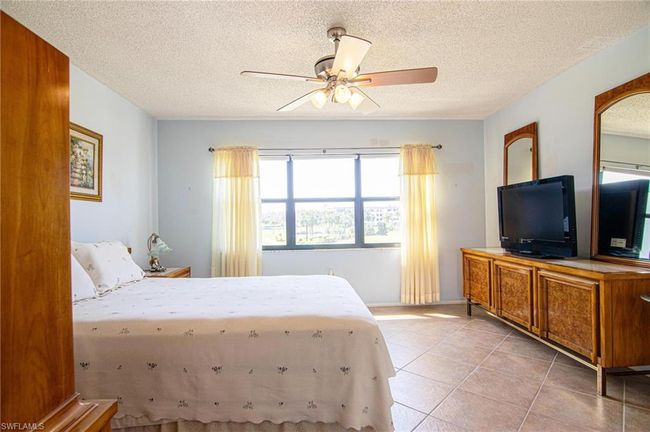 APT-213 - 1747 Pebble Beach Dr, Condo with 2 bedrooms, 2 bathrooms and null parking in FORT MYERS FL | Image 9