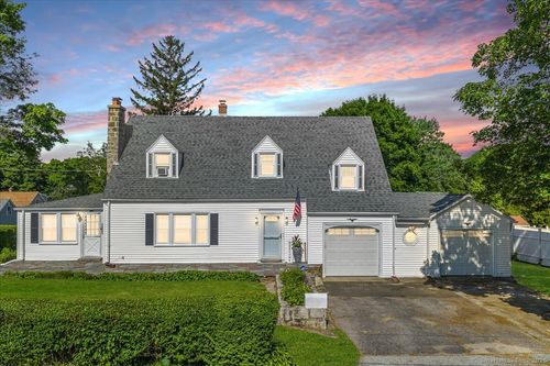 17 Wild Rose Pl, Waterford, CT, 06385-2328 | Card Image
