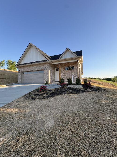 2953 Wixtown Rd, Westmoreland, TN, 37186-2853 | Card Image