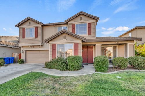 9473 Chicory Field Way, Elk Grove, CA, 95624-6058 | Card Image