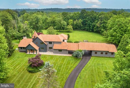 125 Edison Furlong Rd, DOYLESTOWN, PA, 18901-2807 | Card Image