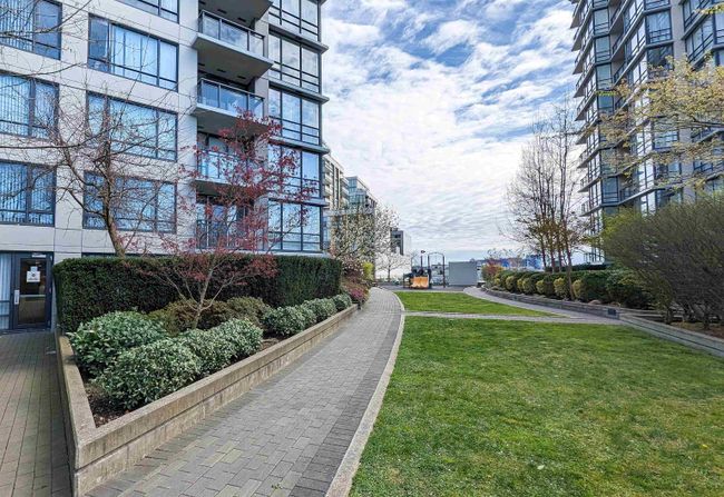 201 - 3111 Corvette Way, Condo with 2 bedrooms, 2 bathrooms and 1 parking in Richmond BC | Image 26