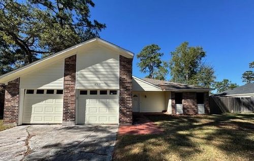 16315 Spinnaker Dr, Crosby, TX, 77532-5265 | Card Image