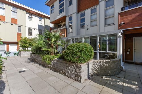 19-628 W 6th Ave, Vancouver, BC, V5Z1A3 | Card Image