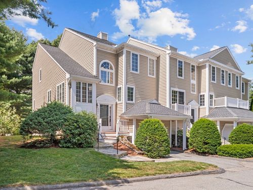 3901-3901 Knightsbridge Close, Worcester, MA, 01609-1174 | Card Image