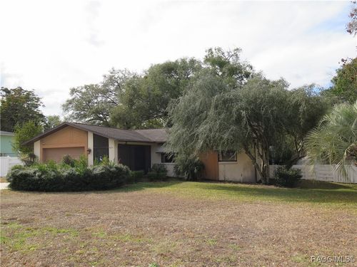 821 Maple Avenue, INVERNESS, FL, 34452 | Card Image