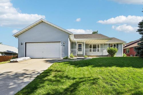 606 Garfield Avenue, Evansville, WI, 53536 | Card Image