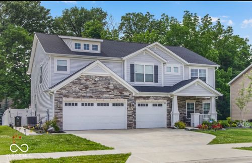 210 Lynnette Way, Cumberland, IN, 46229-4145 | Card Image