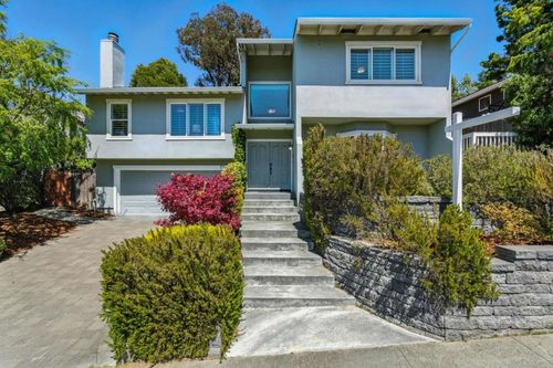 71 Club Dr, San Carlos, CA, 94070-1660 | Card Image