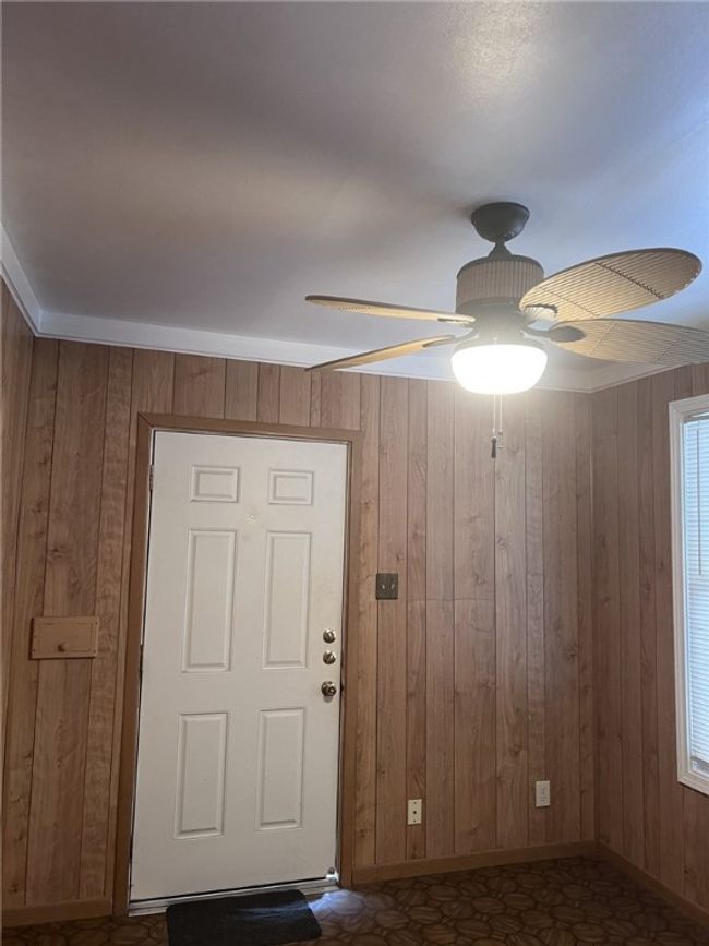 2nd living room entrance | Image 17