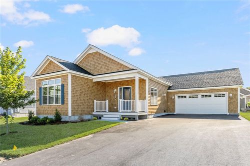 633 South Shore Village Boulevard, South Kingstown, RI, 02879 | Card Image