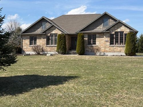 10 Sparberry St, Mount Forest, ON, N0G2L0 | Card Image