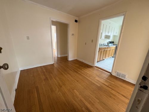 138 Midland Pl, Newark, NJ, 07106-3311 | Card Image